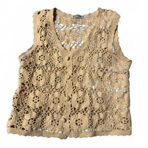 True Vintage Crochet Flower Knit Vest, Cottagecore Grannycore, Sophisticates
